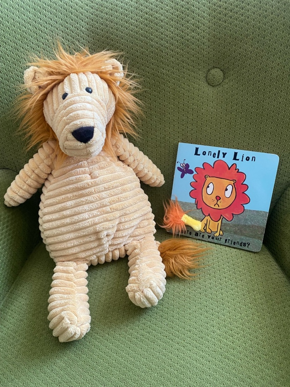 Jellycat Cream Corduroy Lion Plush  and Lonely Lion Baby Book Set
